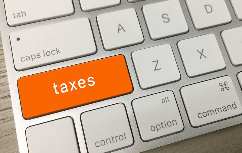 taxes button on cpu keyboard